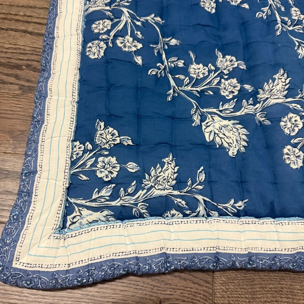 Pottery Barn Quilted Pillow Shams Standard Blue Botanical Cottage Shabby Chic‎
